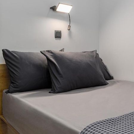 Stylish And Modern Studio - Miltos 塞萨洛尼基 外观 照片